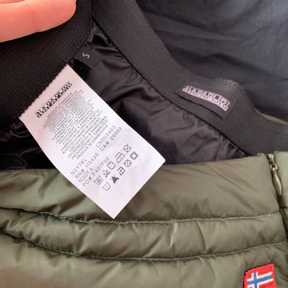 Napapijiri down-filled mini skirt - Picture 4 of 5